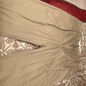 Wrangler Perfect Fit Khacki Pants  42X32